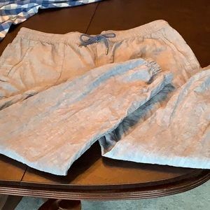 Super cute and comfy Athleta linen joggers